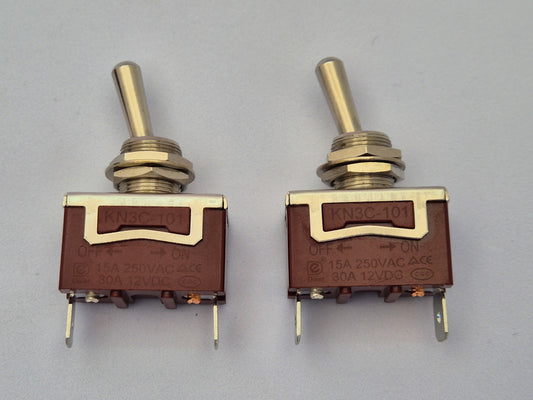 Kippschalter Ø 12 mm – 30 A / 12 V DC